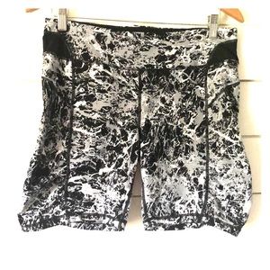 Calvin Klein sz L bike shorts